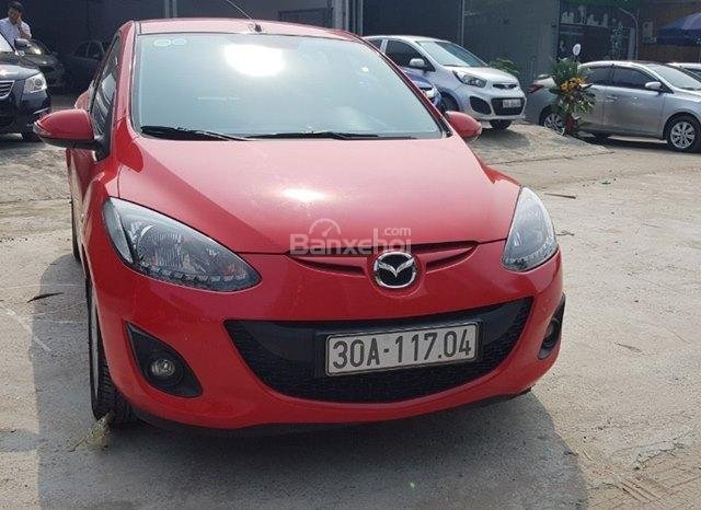 Bán ô tô Mazda 2 năm sản xuất 2014, màu đỏ, 420 triệu