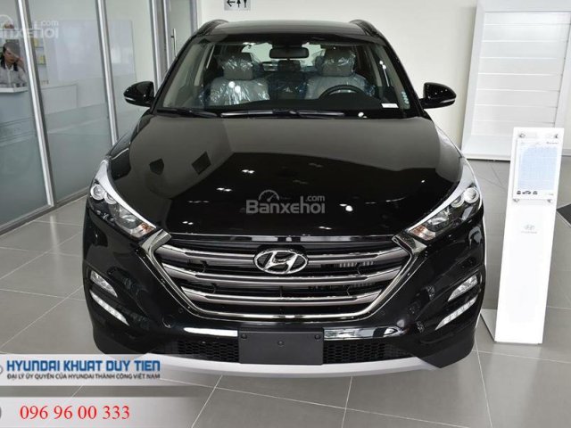 Cần bán xe Hyundai Tucson, sản xuất năm 2018, màu đen