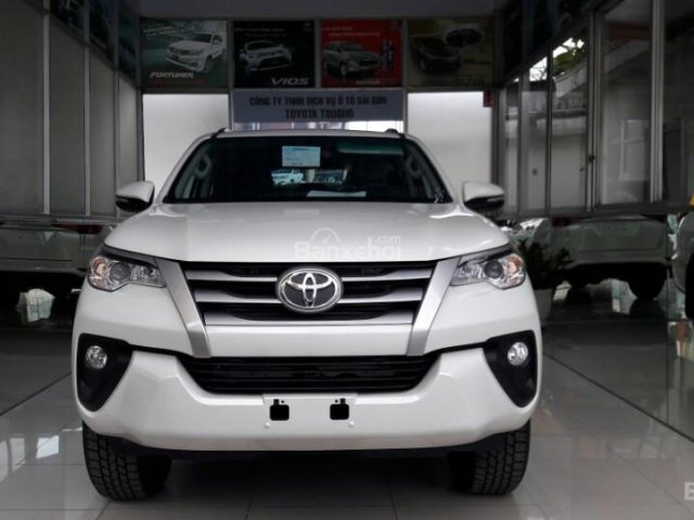 Cần bán Toyota Fortuner đời 2018 đủ màu