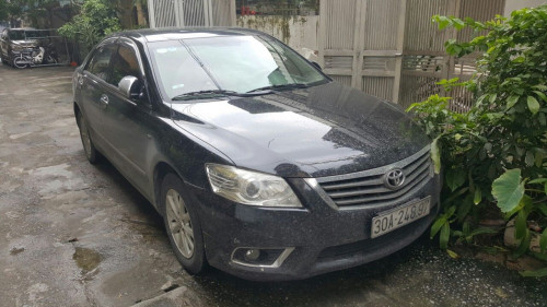 Bán Toyota Camry 2.4 AT 2010, màu đen  