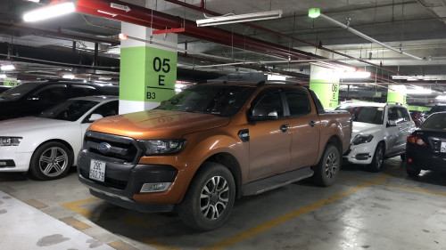 Cần bán xe Ford Ranger 3.2L AT đời 2015 chính chủ