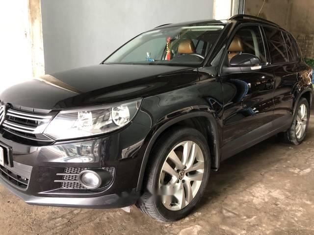 Bán xe Volkswagen Tiguan đời 2012, màu đen, xe nhập