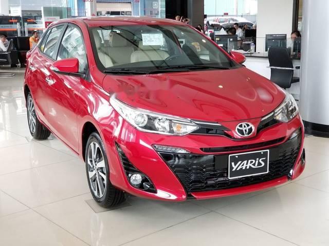 Bán ô tô Toyota Yaris sản xuất năm 2018, màu đỏ, nhập khẩu