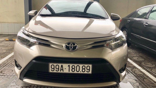 Bán ô tô Toyota Vios 1.5 MT sản xuất năm 2017, màu vàng cát