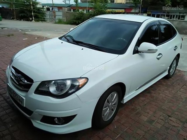 Bán xe Hyundai Avante 1.6 MT 2011, màu trắng