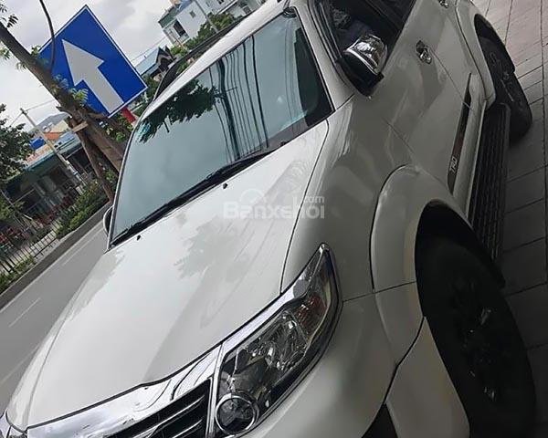 Cần bán Toyota Fortuner TRD Sportivo 4x2 AT 2014, màu trắng