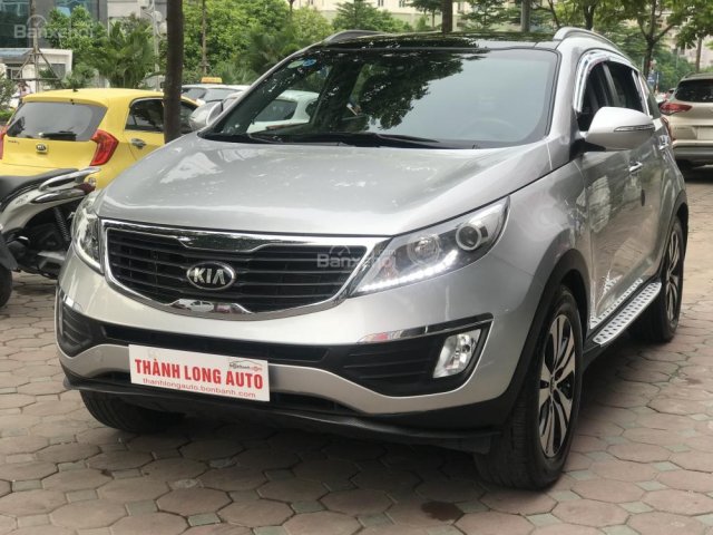 Bán Kia Sportage full xăng đời 2013, màu bạc, nhập khẩu nguyên chiếc