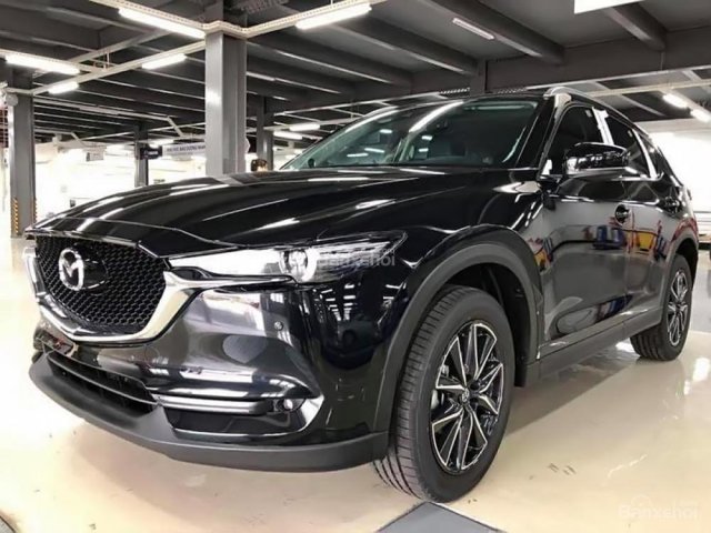 Cần bán xe Mazda CX 5 2.0 AT đời 2018, màu đen0