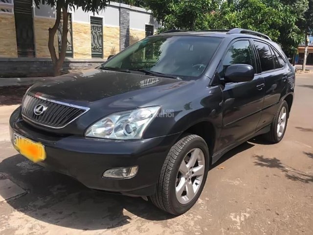 Bán xe Toyota Lexus RX 330, đời 2005, màu xám, xe nhà sử dụng nên còn tốt0