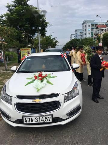 Bán Chevrolet Cruze 1.6LT 2016, màu trắng 