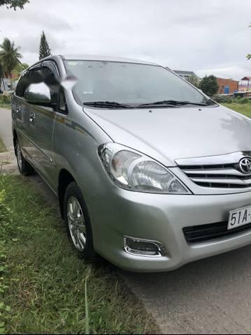 Bán Toyota Innova đời 2011, màu bạc, 485 triệu