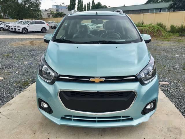 Bán ô tô Chevrolet Spark năm sản xuất 2018, màu xanh lam