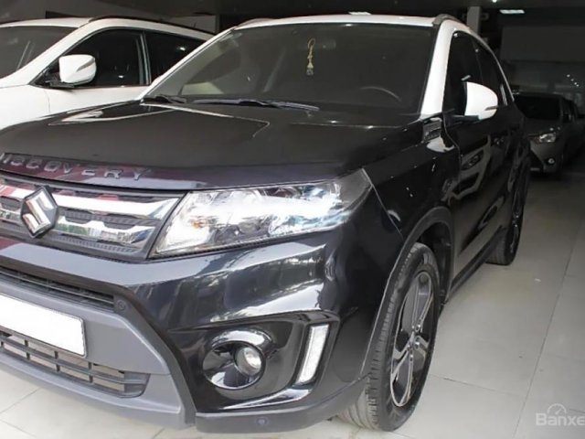 Bán xe Suzuki Vitara màu đen, sản xuất 2015, nhập khẩu nguyên chiếc Châu Âu