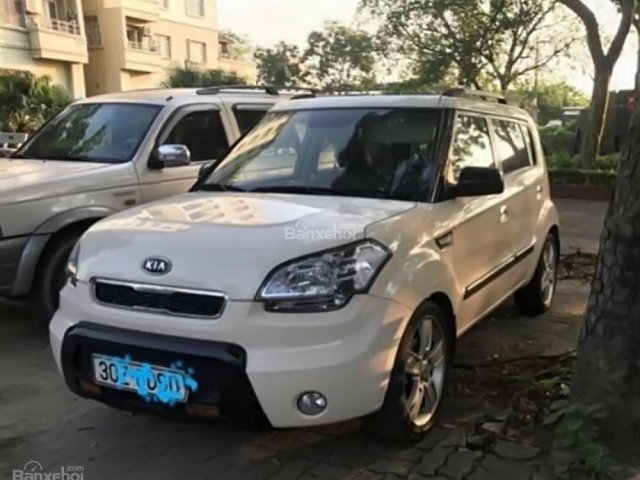 Bán Kia Soul 4U 1.6 AT đời 2009, màu kem (be), xe nhập chính chủ 