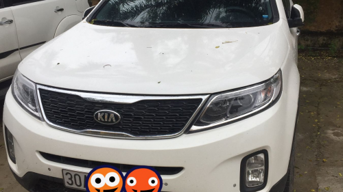 Bán ô tô Kia Sorento 2.4 AT đời 2015, màu trắng