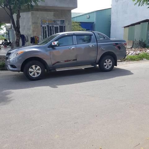 Bán Mazda BT 50 đời 2012, màu xám