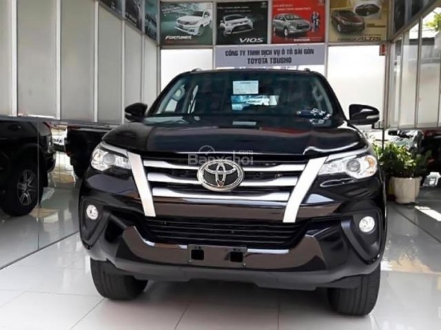 Cần bán Toyota Fortuner 2.4G 4x2 MT 2018, màu nâu 