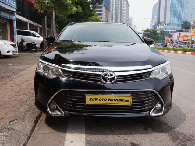 Bán ô tô Toyota Camry 2.5Q 2015, màu đen