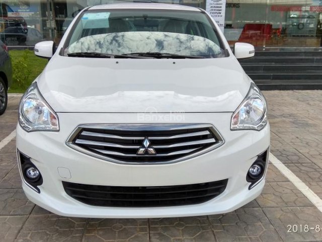 Bán xe 5 chỗ Mitsubishi Attrage CVT Eco màu trắng, xe có sẵn, giao ngay - LH: 0911821513