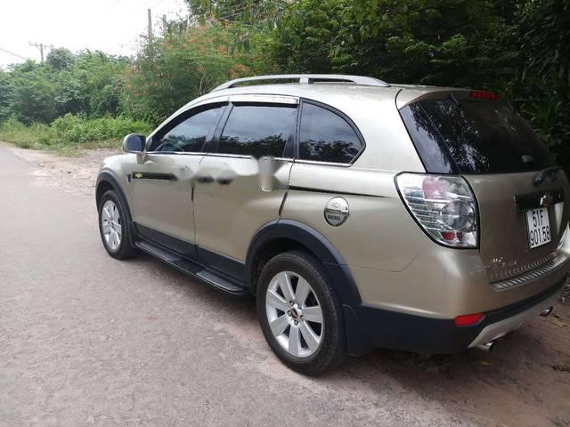 Cần bán Chevrolet Captiva sản xuất 2009 số tự động