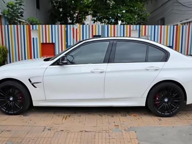 Bán xe BMW 3 Series 330i LCI sản xuất năm 2016, màu trắng, nhập khẩu  