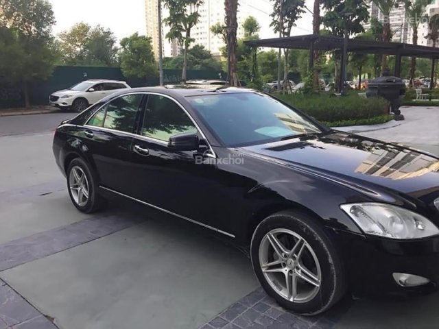 Cần bán gấp Mercedes S350 sản xuất năm 2006, màu đen 