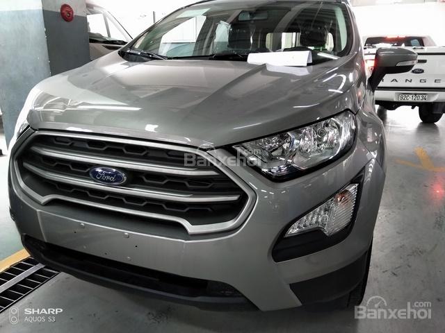 Cần bán trọn gói lăn bánh xe Ford EcoSport 1.5L Trend năm 2018. Giao xe tận nhà - LH: 0901.898.233