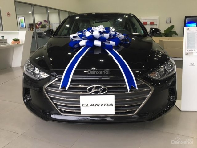 Elantra 1.6AT đủ màu, giảm giá tiền mặt và nhiều khuyến mãi hấp dẫn - LH: 0907.822.7390