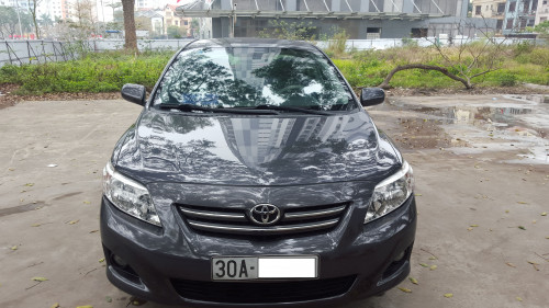 Bán xe Toyota Corolla 1.6 AT 2010, màu xám chính chủ