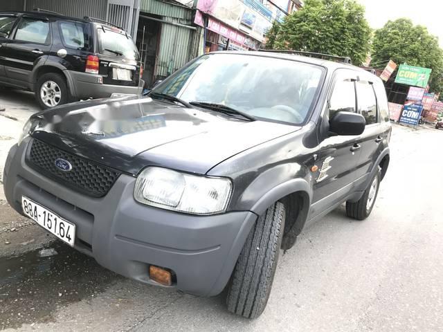 Cần bán Ford Escape năm sản xuất 2002, màu đen