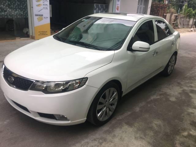 Bán Kia Forte sản xuất 2012, màu trắng số tự động