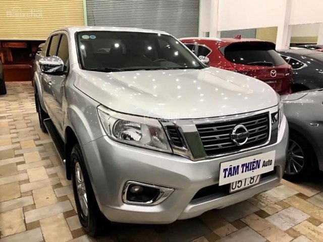 Bán Nissan Navara EL 2.5AT 2WD sản xuất 2016, màu bạc, nhập khẩu nguyên chiếc, giá tốt0