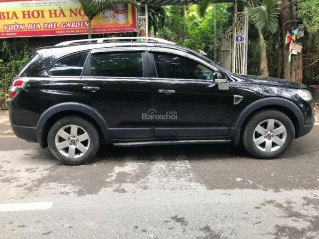 Bán Chevrolet Captiva LT năm sản xuất 2009, màu đen