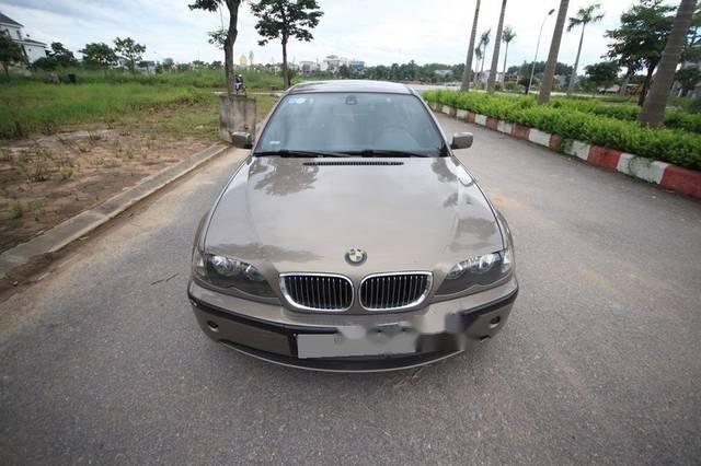 Bán BMW 3 Series 318i sản xuất 2004, màu nâu, 235 triệu