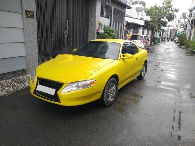 Cần bán xe Toyota Celica 1.8MT 1993 màu vàng, 2 cửa cực đẹp, odo 130.000km0