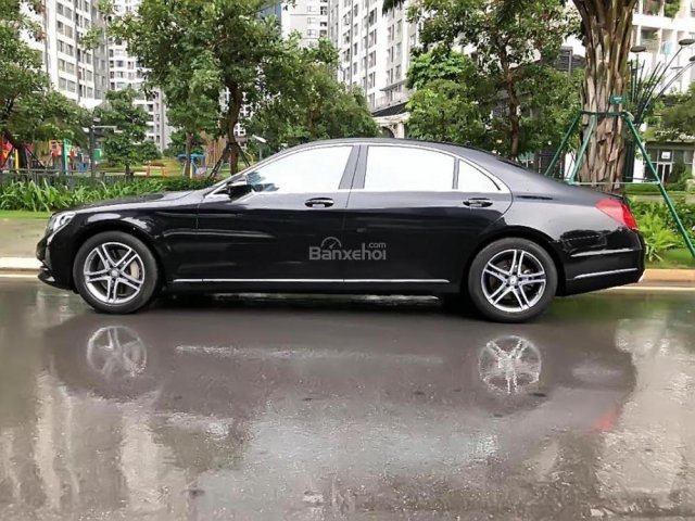 Bán Mercedes S400L đời 2017, màu đen