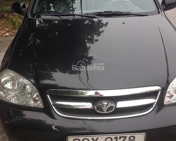 Cần bán xe Daewoo Lacetti sản xuất năm 2010, màu đen, giá tốt