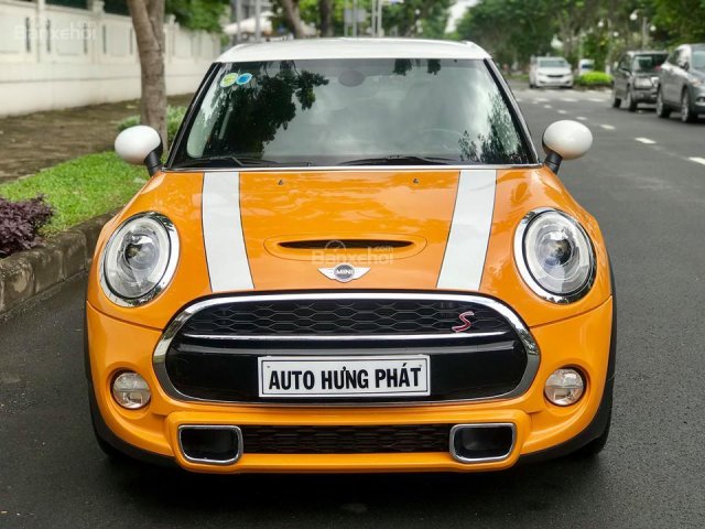 Cần bán Mini Cooper S năm sản xuất 2015, màu vàng, nhập khẩu nguyên chiếc