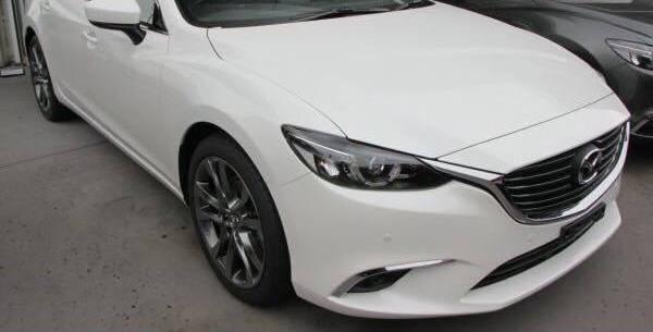 Bán Mazda 6 2.0 đời 2018, mới sử dụng 6 tháng, vẫn còn bảo hành