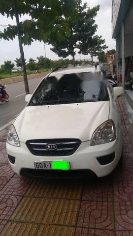 Cần bán xe Kia Carens đời 2010 số sàn, máy 1.6. trợ lực, kiếng bấm