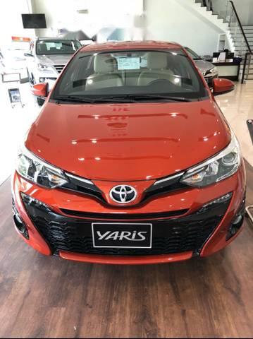 Bán Toyota Yaris 1.5G CVT sản xuất năm 2018, màu đỏ, nhập khẩu nguyên chiếc