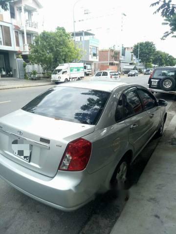 Bán xe Daewoo Lacetti năm 2009, màu bạc, giá tốt