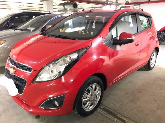 Bán Chevrolet Spark 1.2 LT năm sản xuất 2017, màu đỏ 