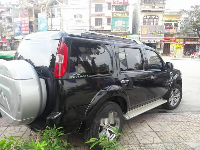 Cần bán lại xe Ford Everest sản xuất 2010, màu đen, giá tốt