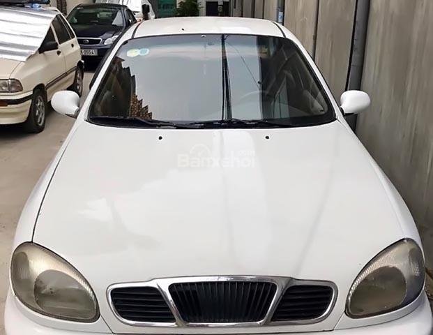 Cần bán Daewoo Lanos SX đời 2003, màu trắng