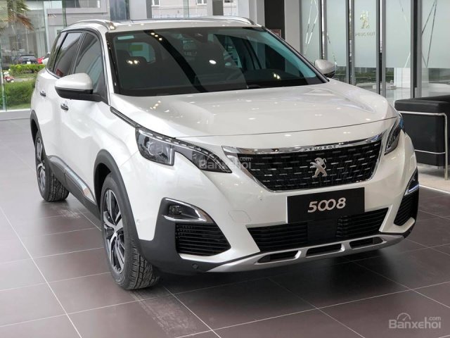 Bán xe Peugeot 5008 cuối năm đón Tết Nguyên Đán tốt nhất miền Bắc 0985 79 39 68