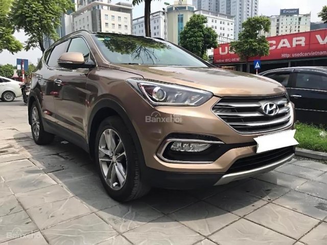 Cần bán xe Hyundai Santa Fe 2.4L 4WD đời 2017, màu nâu