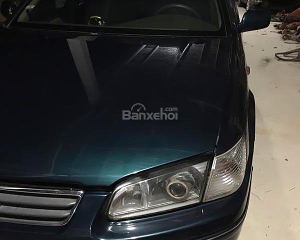 Bán xe Camry màu xanh dưa, Sx năm 2001, xe đẹp, như hình chụp