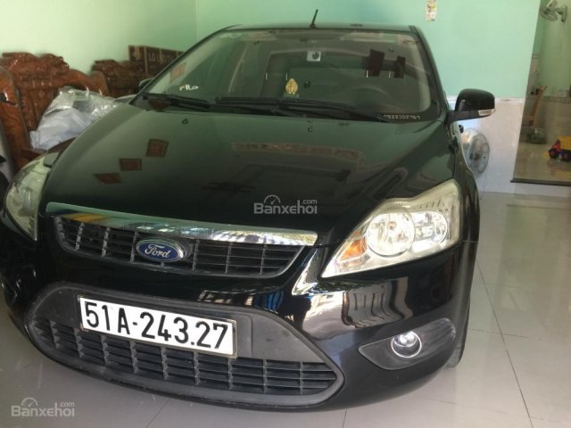 Bán Ford Focus 1.8AT sản xuất 2011 màu đen, giá tốt