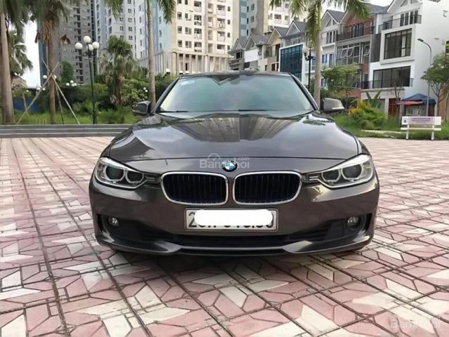 Bán xe BMW 3 Series 320i sản xuất 2013, màu nâu, xe nhập